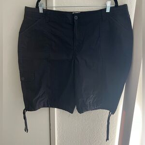St. John’s Bay Bermuda Black Shorts. Size: 20W. New with tags.